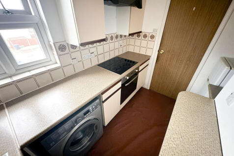 IMG-20251020-WA00...