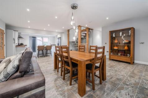 Open Plan Living-3.jpg