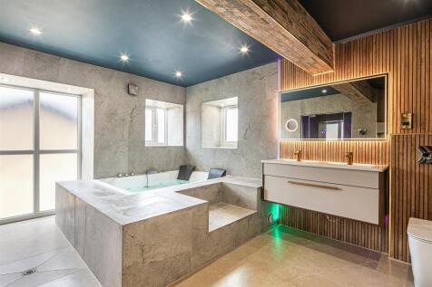 Spa bathroom
