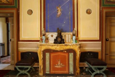 Pompeian Room 