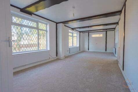 2a peterbourhg road -14.jpg