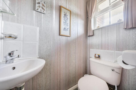 1346882-4-68c4045...