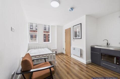 Flat in TS1 1RE