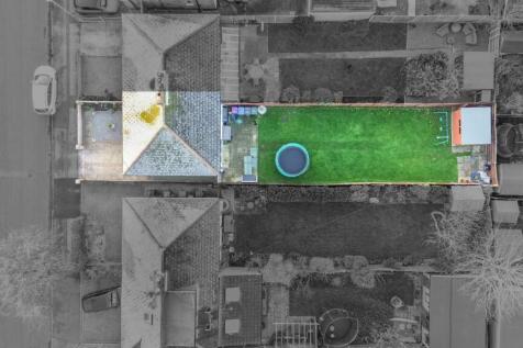 123 Eltham Road (17).jpg