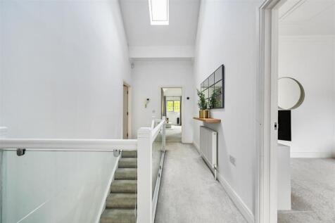 2 THE RUSSETTS - TN377FA (36).jpg