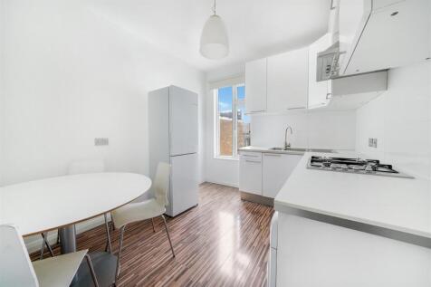 Separate fitted kitchen