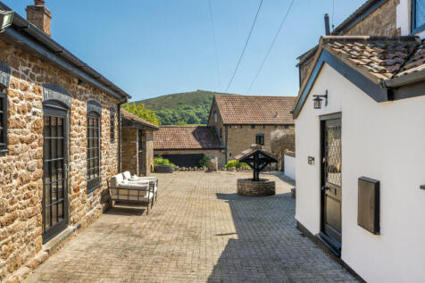 1281793-10-68272e...