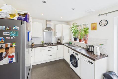 CAM04578G0-PR0026...