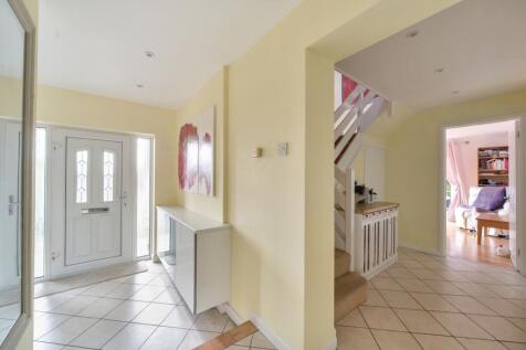 1300560-17-683d991b009d8