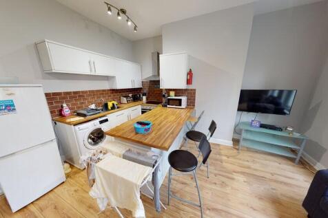 A bright and welcoming contemporary living room...