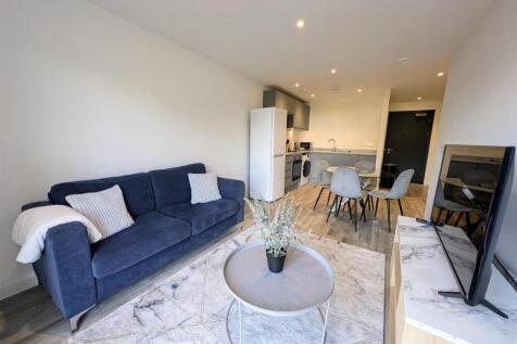 Living Room.jpg