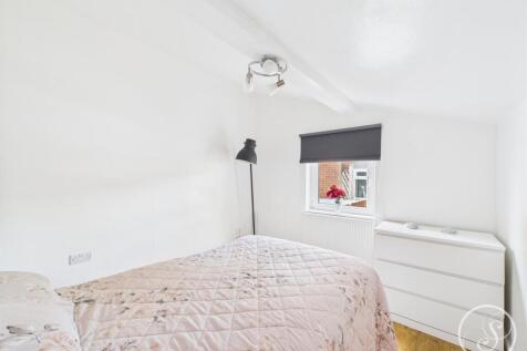 Second Dressing Area/Home Office