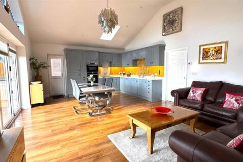 OPen plan space (2).jpg