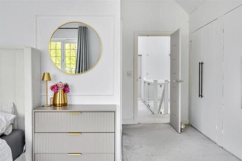 2 THE RUSSETTS - TN377FA (29).jpg