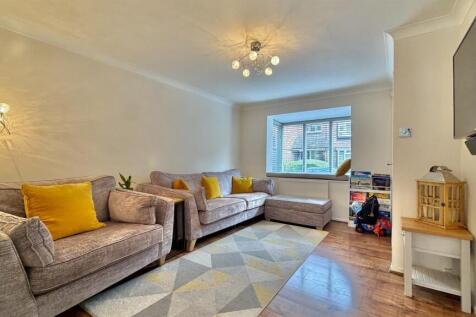 Kingsford Community, E6 House for Sale by Barrain