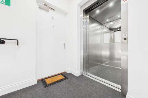 Front Door & Lift