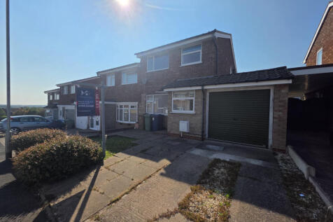 Three bed Semi Detached House