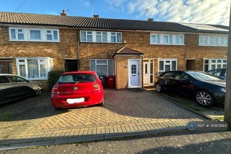 3 Bedroom Terraced in SL3 8RS