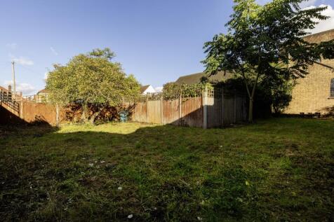 110 Ellesmere Road 27.jpg