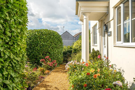 1354464-4-68d3f250f12db-ARW-1