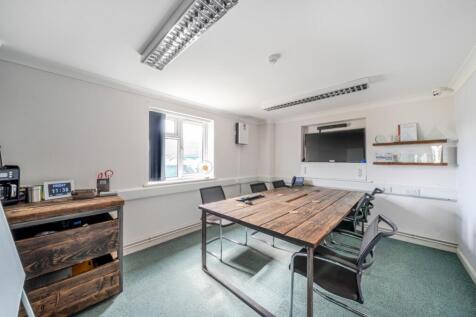 1342933-6-68a84daea831d