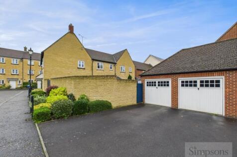 Garage/Parking