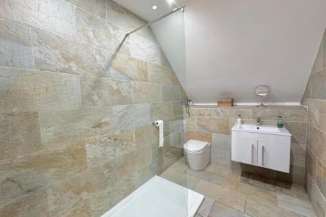 d93d7fc9-6a75-406c-9a58-839c48929198