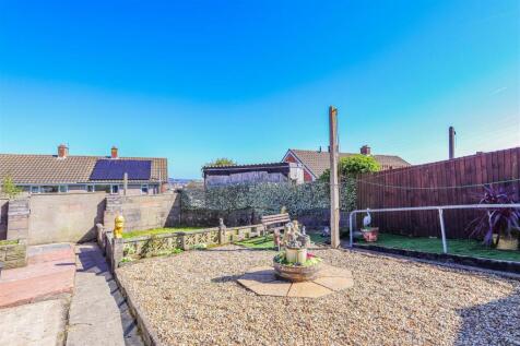 Gloucester Close-23.jpg