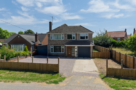 EweMove - Spalding - Garage