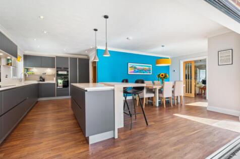 White Gables-027.jpg