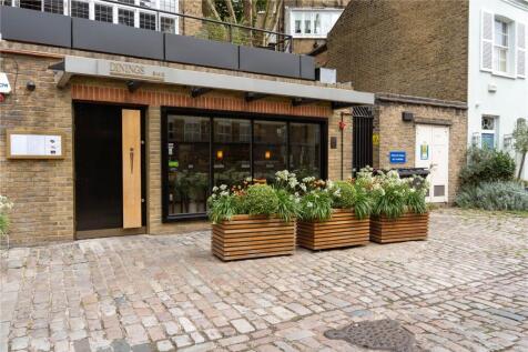 3 bed, 3 bath Apartment in london - Photo 15