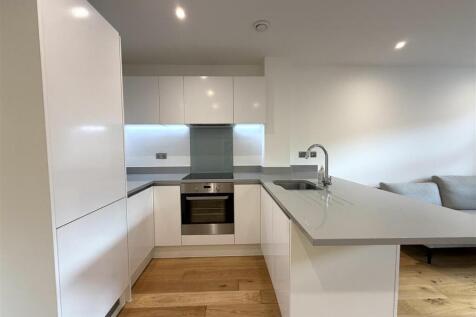 Kitchen Pic 1.jpeg