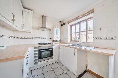 1349884-7-68bb324b503ab