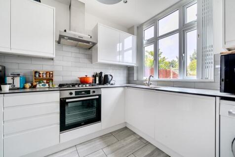 1365306-6-68ecf38...