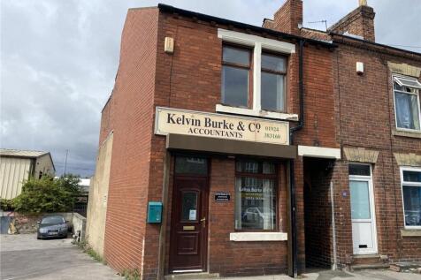 Retail Property (high street) for sale in wakefield