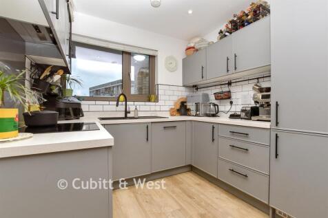 Kitchen / Lounge / Dining Room