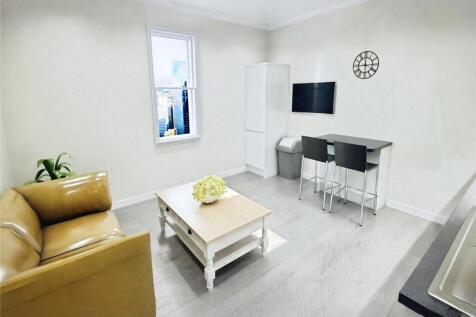 2 Bedroom Flat in ME16 8SD