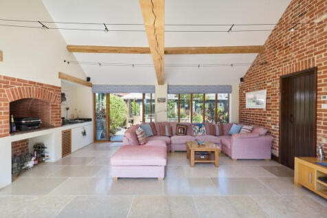 Lewkenors Granary...