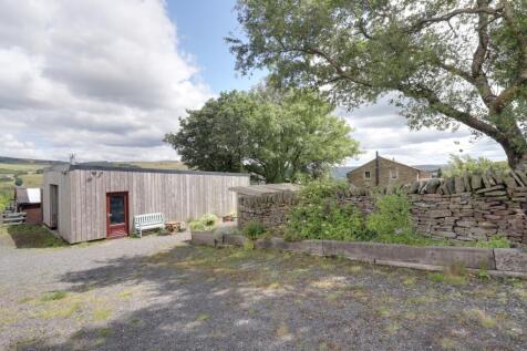 Log store and workshop