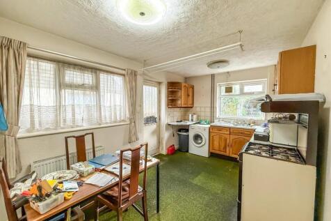 WhatsApp Image 2025-12-04 at 13.16.41 (3).jpeg