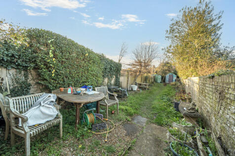 1388216-5-693ae25...