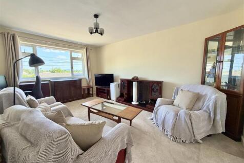Caradoc cres-6.jpg