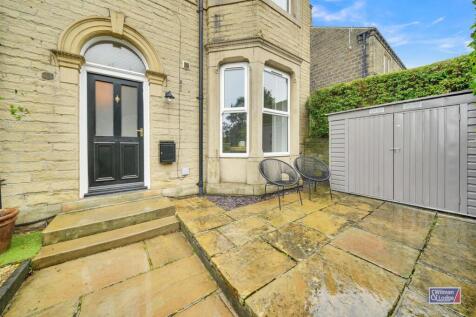 6 Bed, End Terrace, Silsden