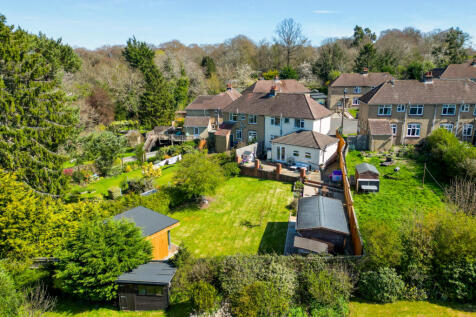 Olivers Close, Potten End, Berkhamsted