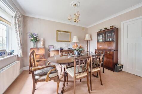 For Sale by Aspire Residential | Abbotts Close