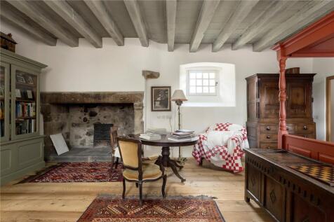 10 bed, 6 bath Detached in Edinburgh - Photo 14