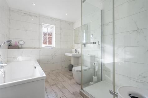 Brook Farm Close-10.jpg