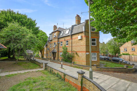 One Bedroom Top Floor Purpose Built Flat