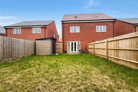 Garden & Rear