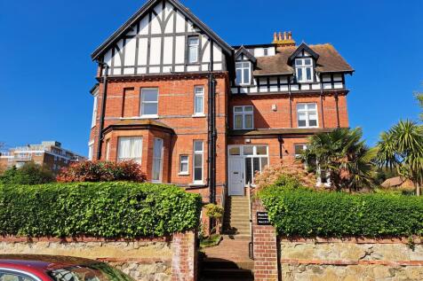 2 Bedroom Flat in BN20 7DL